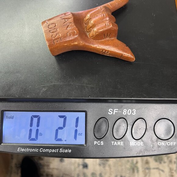 Vintage Carved Wood Hang Loose Hand Hawaii Shaka Sign Sculpture 4.5Tiki Surf Bar - Picture 7 of 7